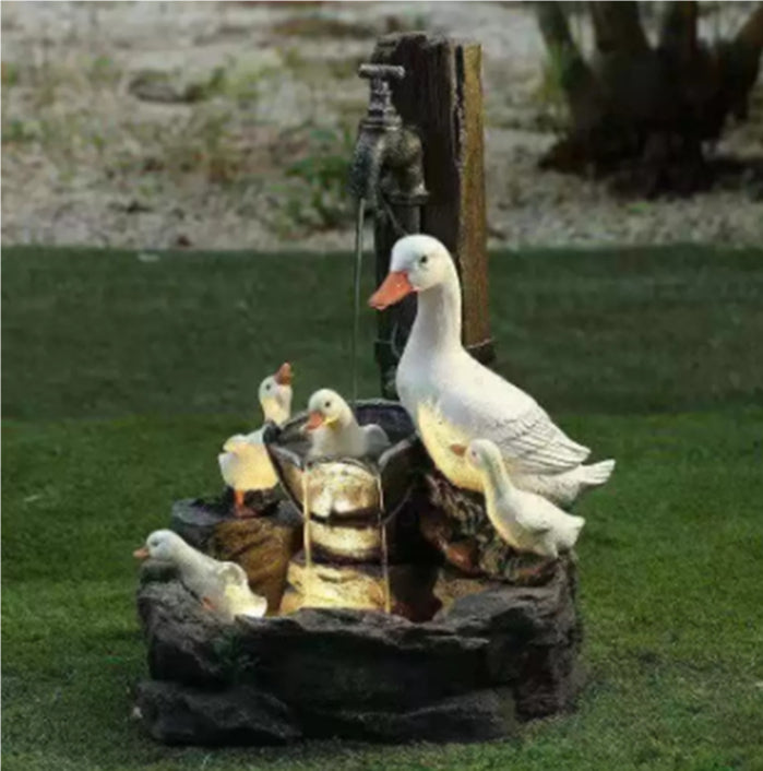 Nestbelaura squirrel garden statue made from synthetic resin